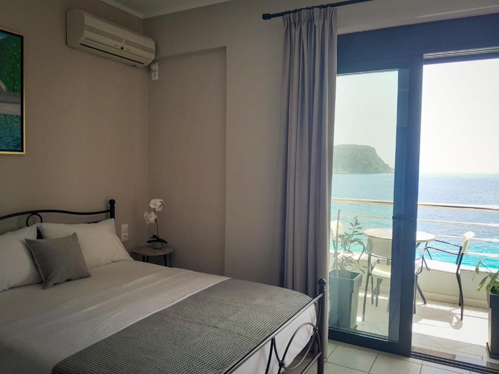Postel nebo postele na pokoji v ubytování Anel Rooms