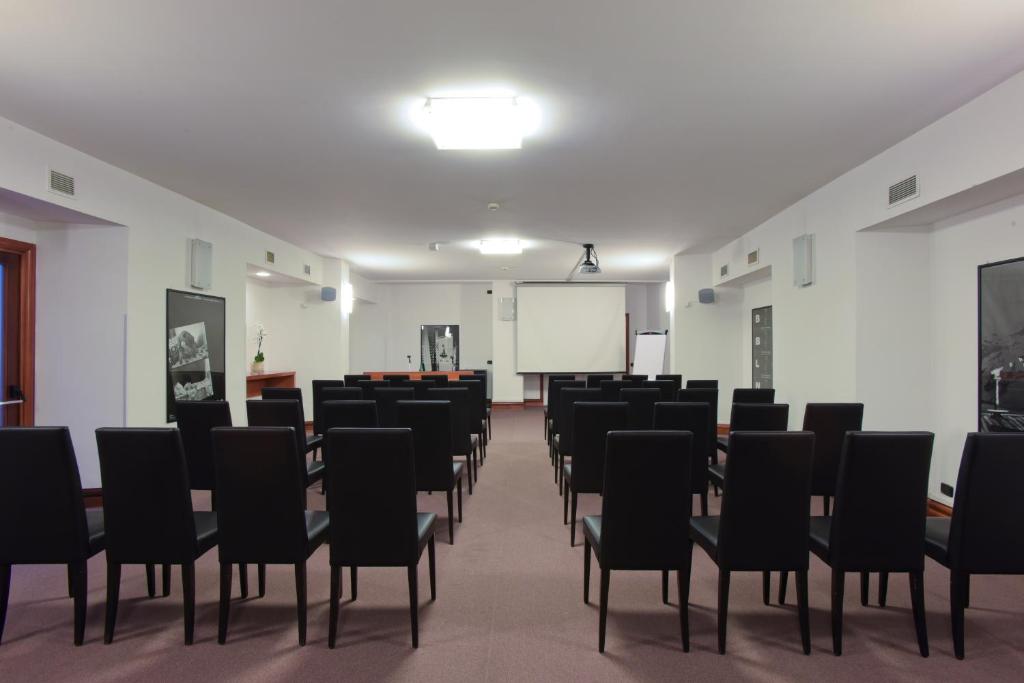 Grand Hotel Tiberio - Resim 34