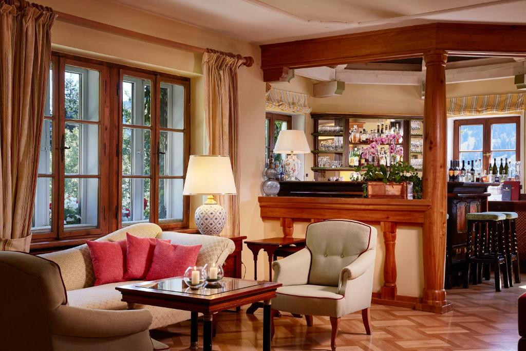 Relais & Châteaux Hotel Tennerhof italokat is kínál