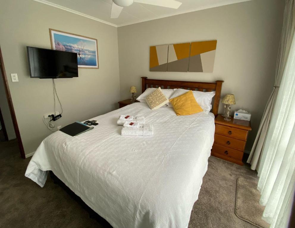 Town View Homestay客房内的一张或多张床位