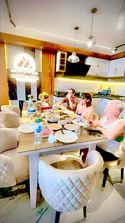 Posezení v ubytování Piccolo Mondo Boutique Hotel