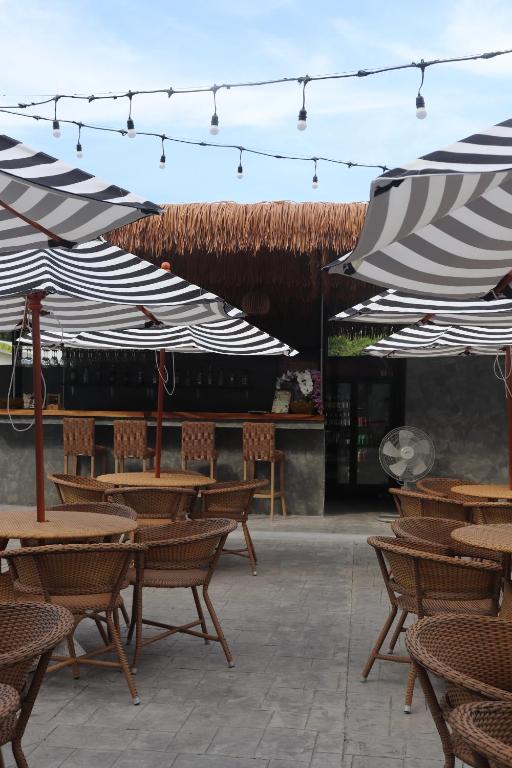 Restaurace v ubytování Panphuree Residence - SHA Extra Plus