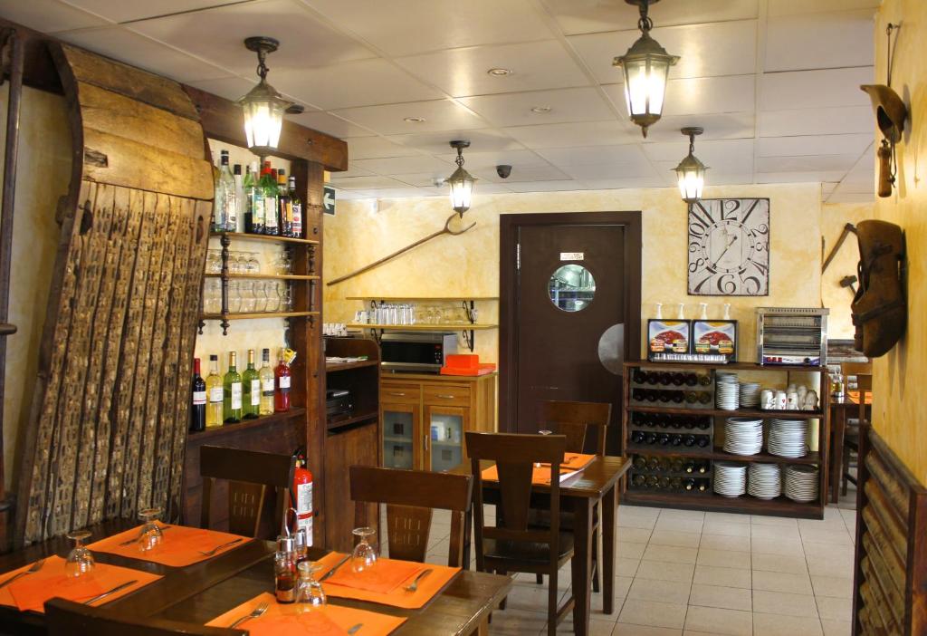 Nhà bếp/bếp nhỏ tại Hotel Cims Pas de La Casa
