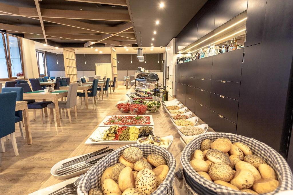 Hotel Zatoka - Resim 16