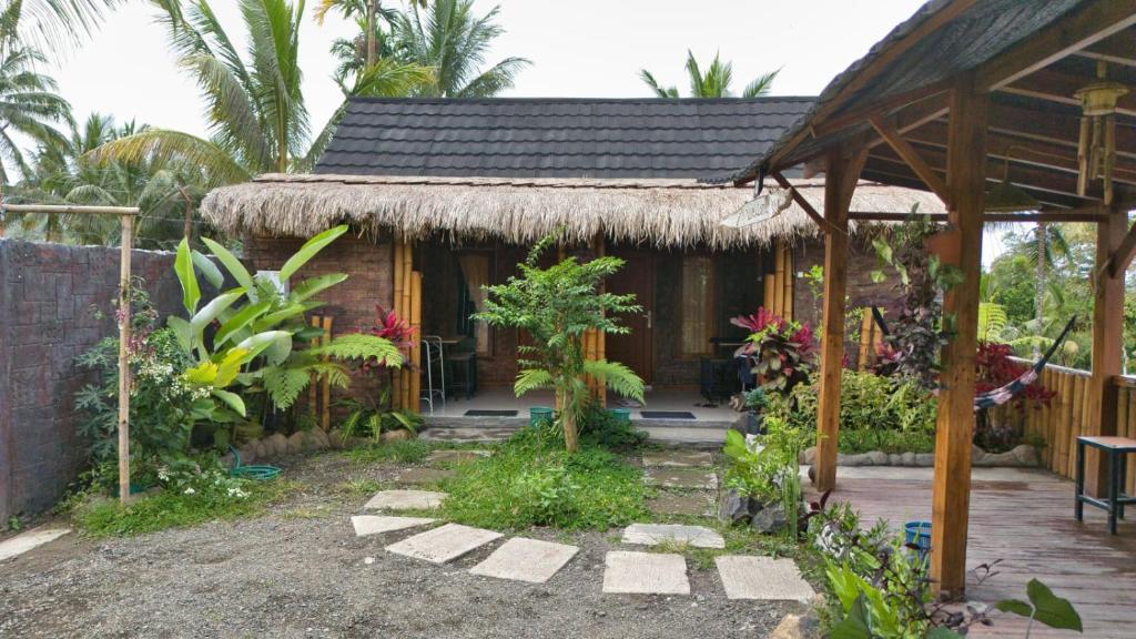 Dira Bungalows - 4