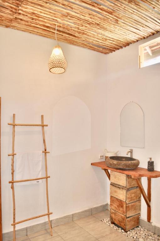 Fotografie z fotogalerie ubytování Ripbowl Guest House v destinaci Selong Belanak
