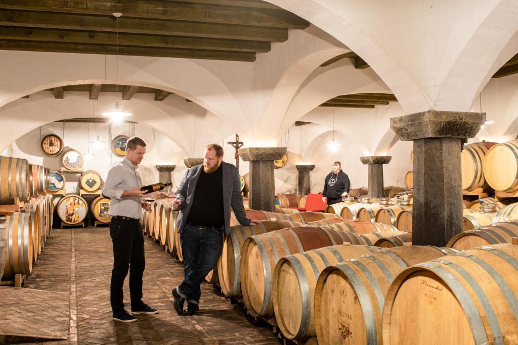 Hosté ubytování Posestvo Ščurek wine
