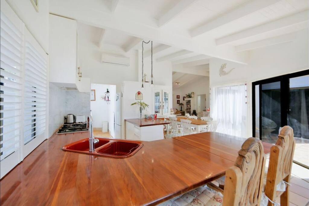 Fotografie z fotogalerie ubytování PRIVATE OCEAN FRONT, PET FRIENDLY OASIS! v destinaci Bargara