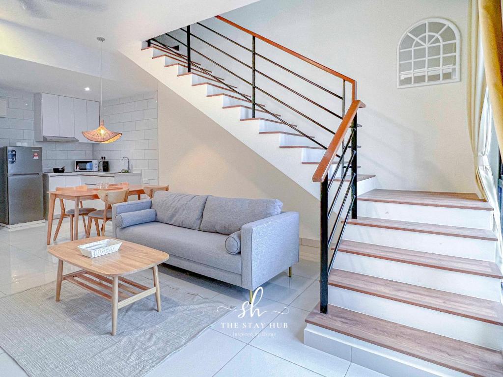 Arte Mont Kiara Luxury Suite with Heated Jacuzzi Pods - Free Parking - Next to MITEC- by The Stay Hub - Apartamento De Dos Dormitorios