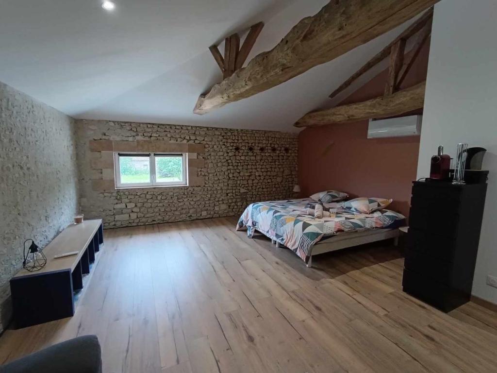 Gîte avec piscine au cœur de la campagne - Deluxe King Suite