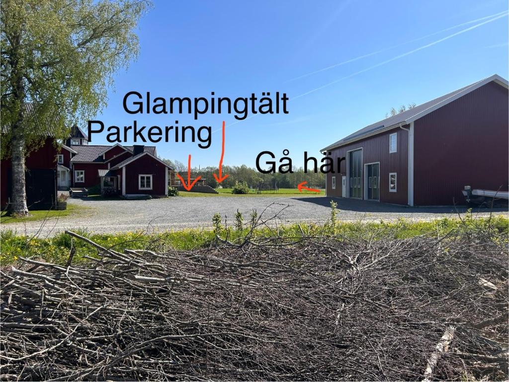 Fotografie z fotogalerie ubytování Glampingtält, privat område, 3 mil utanför Örebro v destinaci Fjugesta
