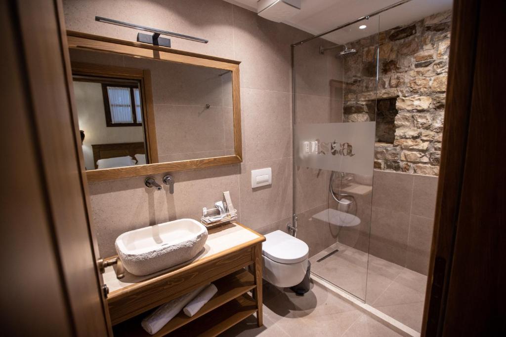 Koupelna v ubytování Vista Boutique Hotel