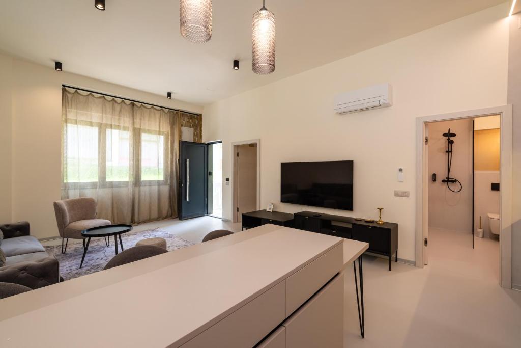 The Bridge City Luxury Apartments - 8