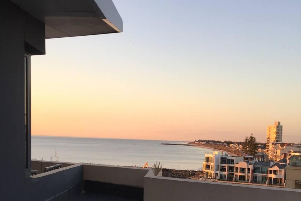 Glenelg BEACH & Park views