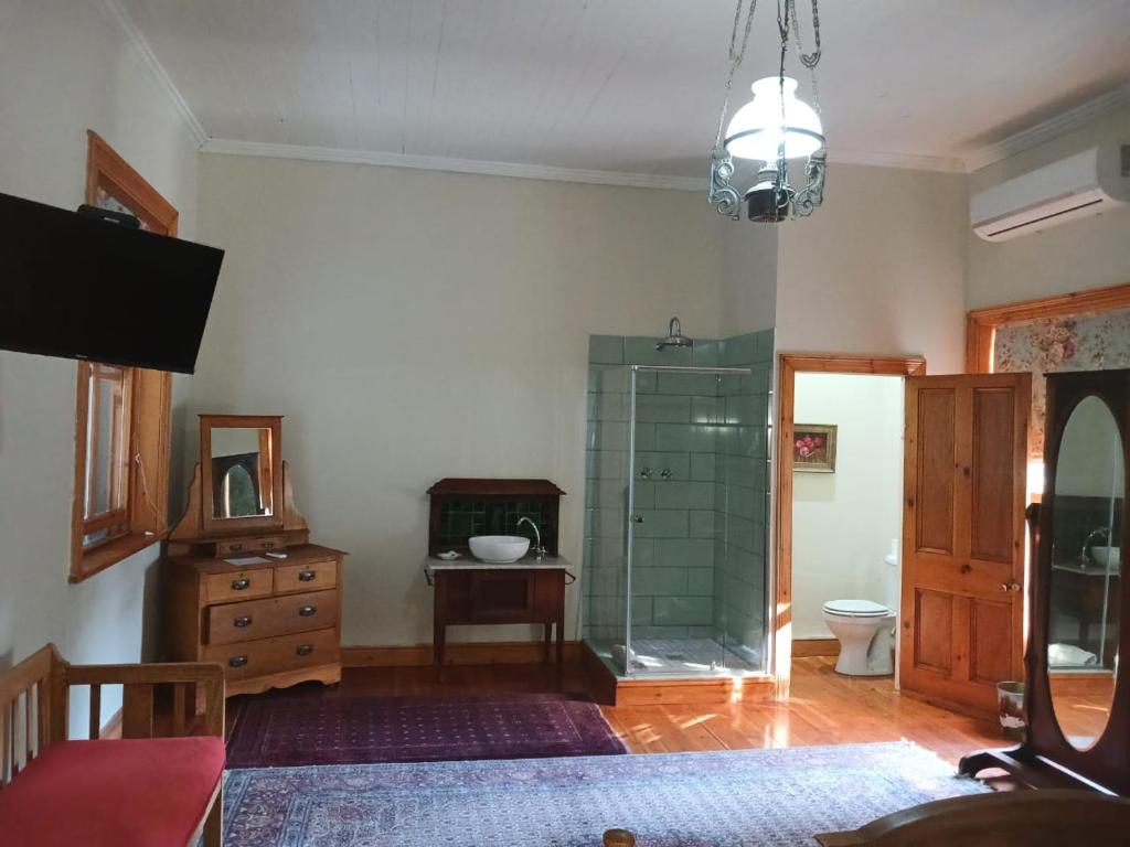 Albert House Guesthouse - 庭の景色を望むファミリールーム