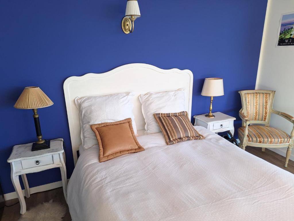 Postel nebo postele na pokoji v ubytování Chambre d'hôtes vue imprenable mer