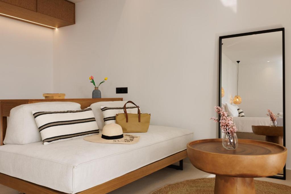 Deos Luxury Suites - Adults Only - 8