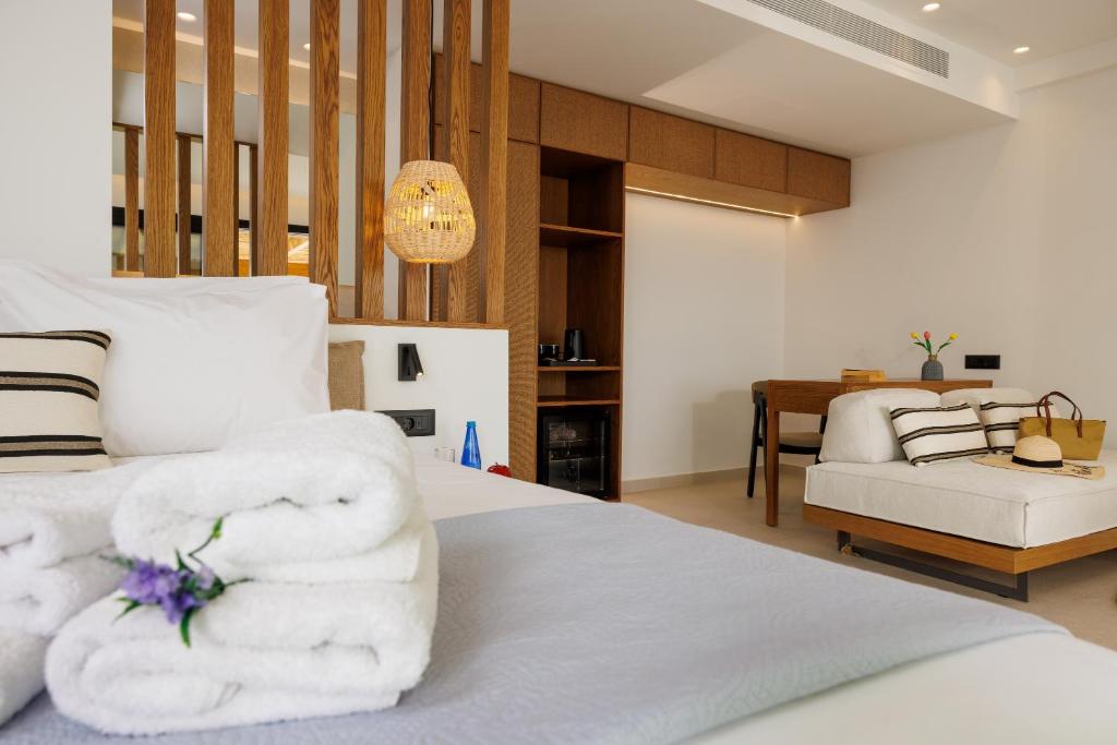 Deos Luxury Suites - Adults Only - 6