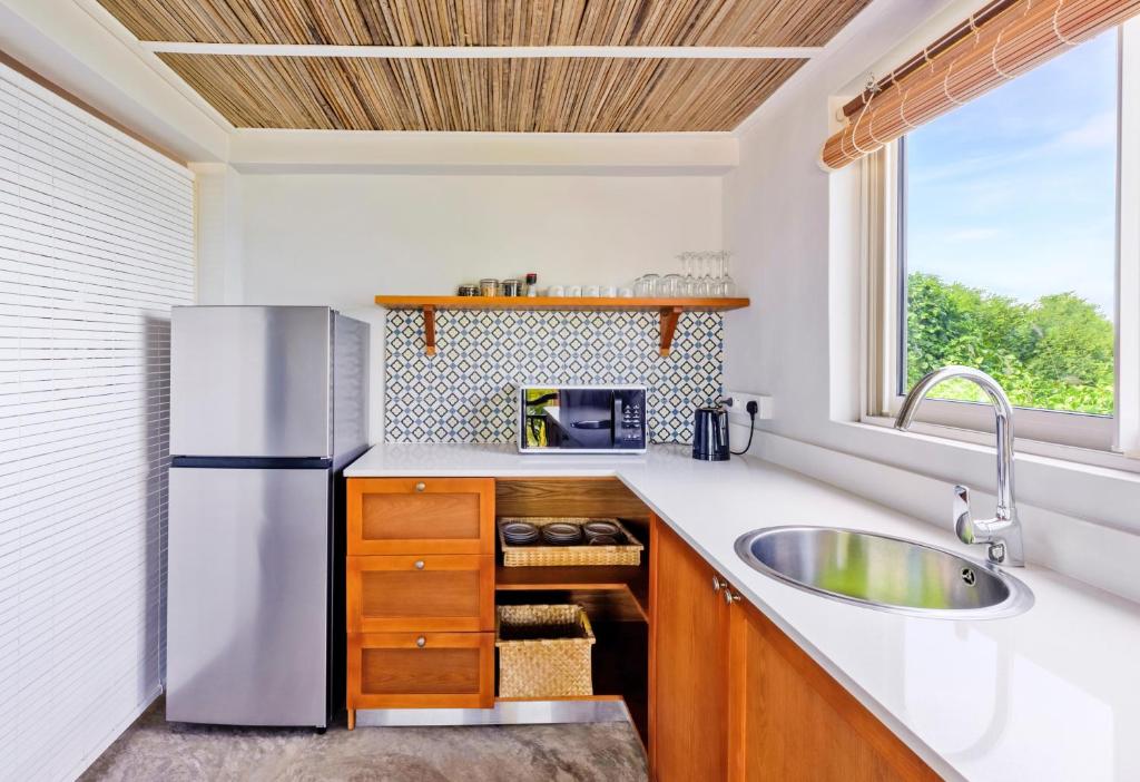 C Rodrigues Mourouk - Rodrigues Island - 12