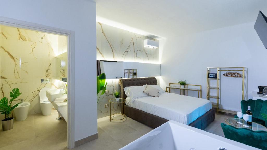 MAZZINI LUXURY JACUZZY SUITE Catania - 14