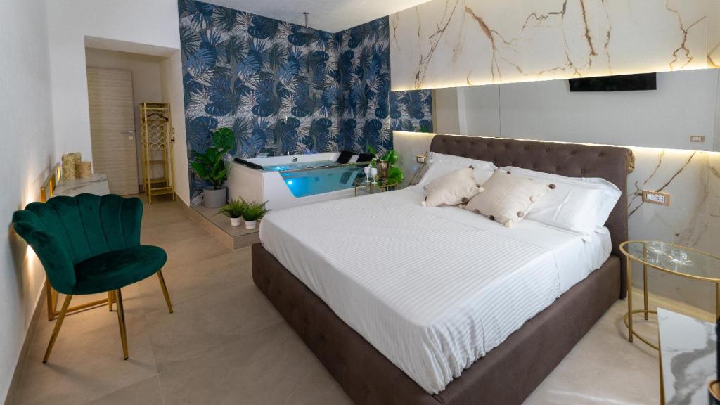 MAZZINI LUXURY JACUZZY SUITE Catania - 4