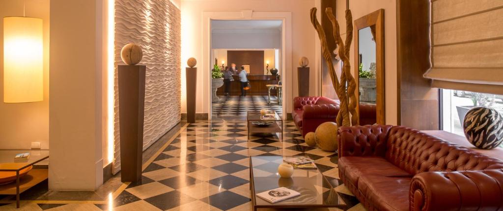 Hotel Federico II Central Palace - Resim 9