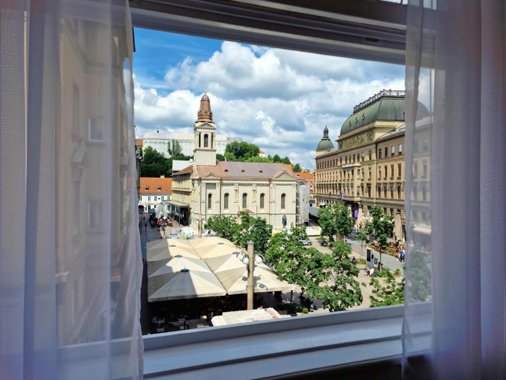 Apartment Exclusive View Cvjetni trg - 13