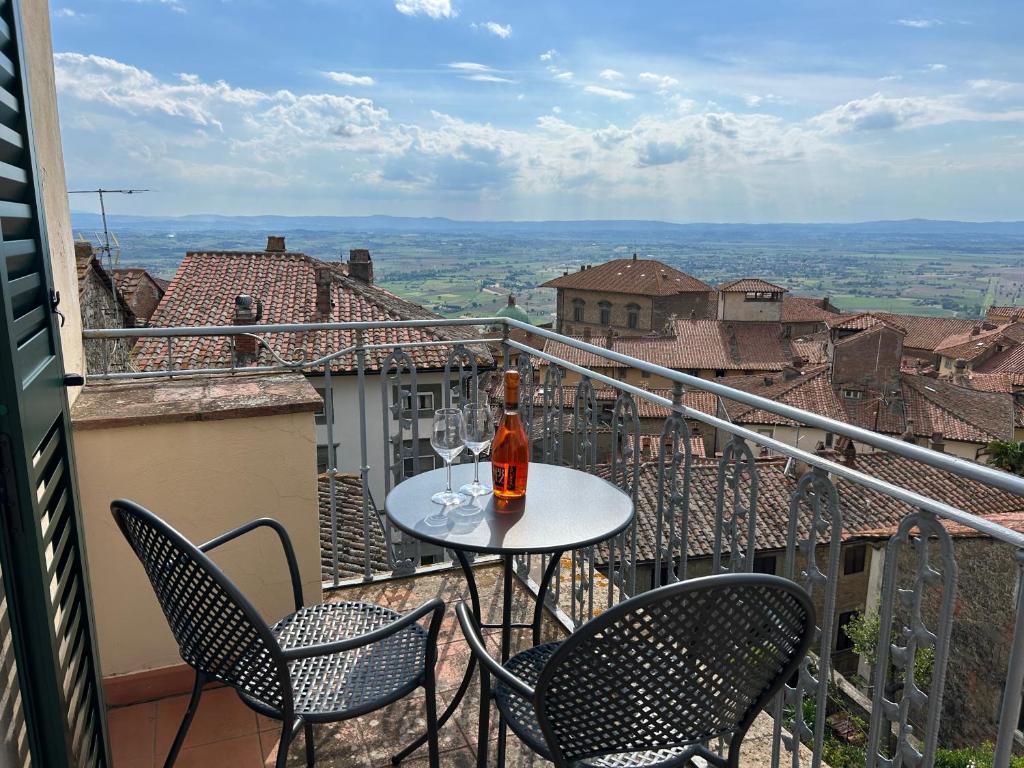Balkón nebo terasa v ubytování Cortona's Rooftop Nest