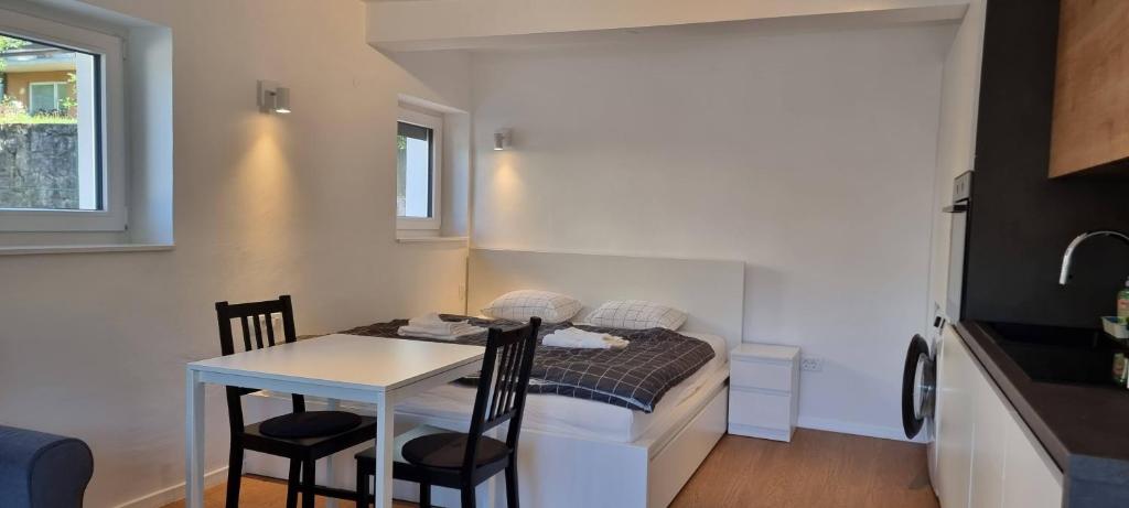 Posezení v ubytování Naia Apartments