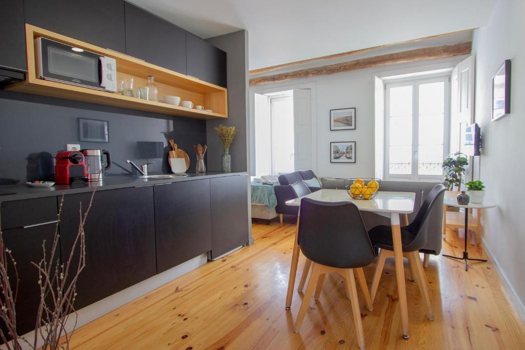 Formosa79 Apartments by Guestify - Apartment With Balcony