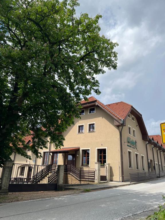 Budova, kde se penzion nachází
