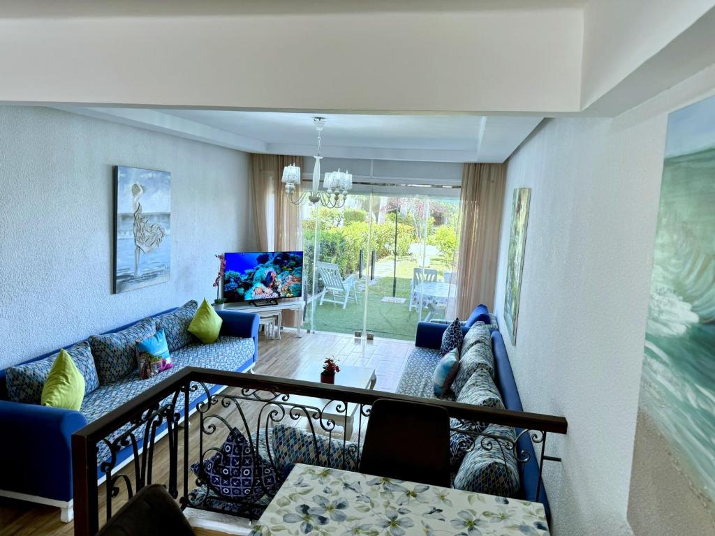 Posezení v ubytování Excelent Chalet Triplex in Kasr Rimal-Kabila Tetouan