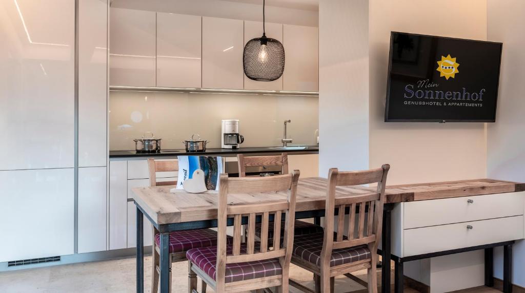 Kuchyň nebo kuchyňský kout v ubytování Sonnenhof Appartements
