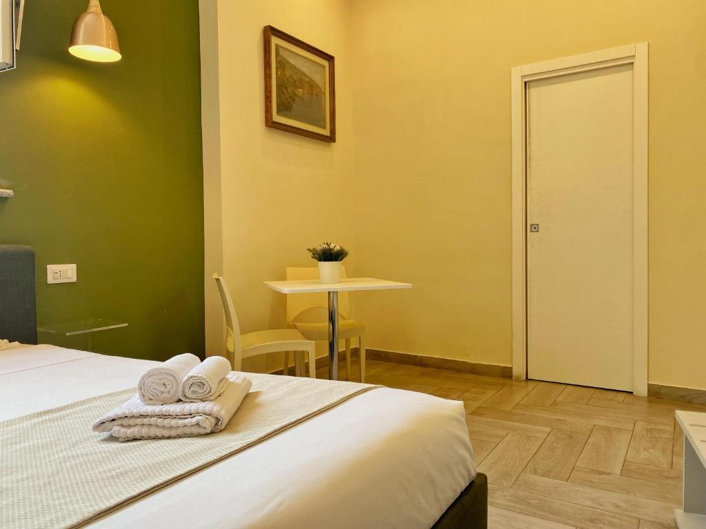 MAIN - Municipio - King Room With Spa Bath