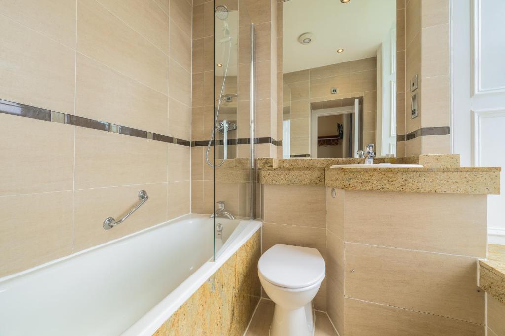 Old Waverley Hotel - Resim 16