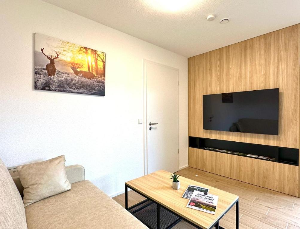 TV a/nebo společenská místnost v ubytování Tiny House Village Löffingen