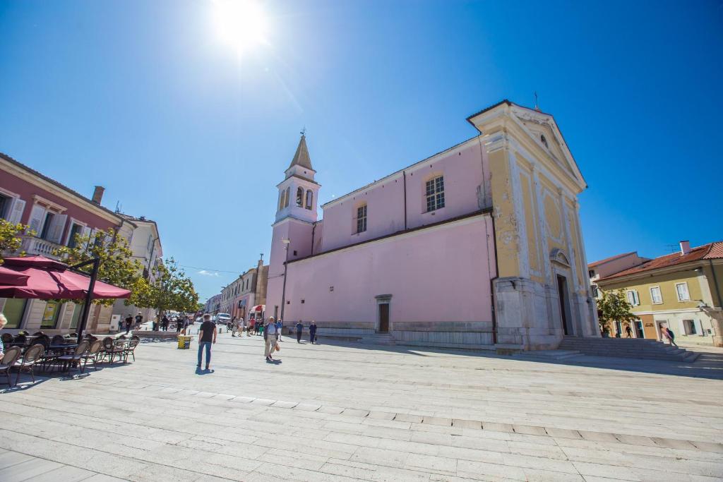 Budova, kde se apartmán nachází