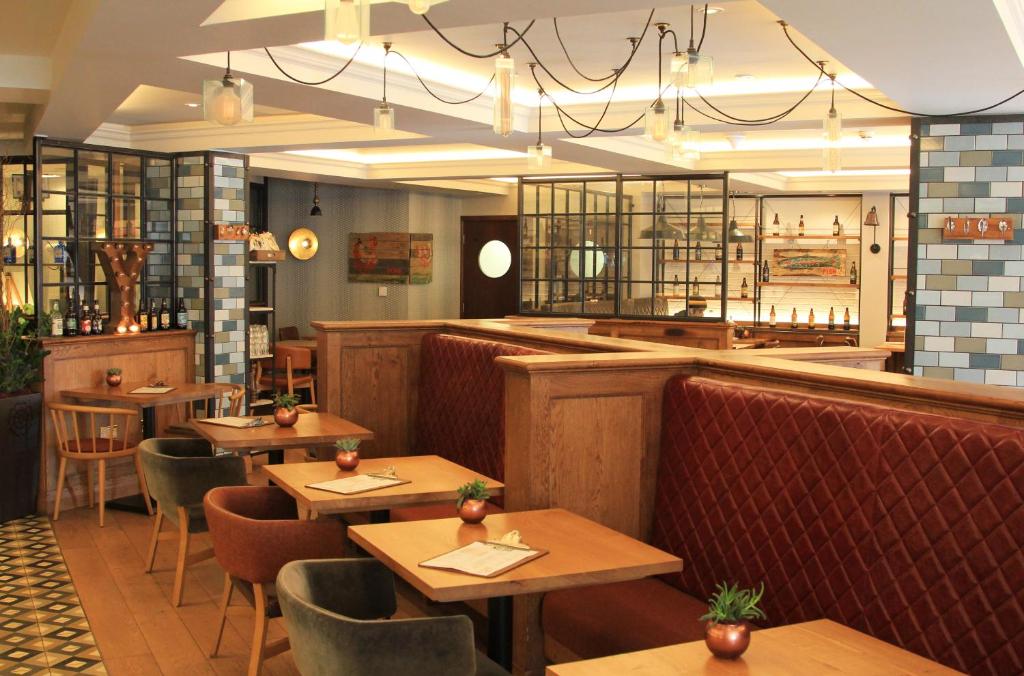 Hotel Indigo York by IHG - Resim 5