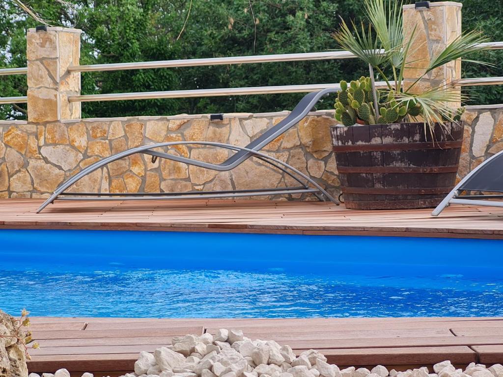 Basen w obiekcie Bellavista Medulin Sea View lub w pobliżu