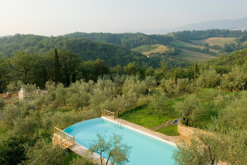 Bazén v ubytovaní Villa la Borghetta Spa Resort alebo v jeho blízkosti