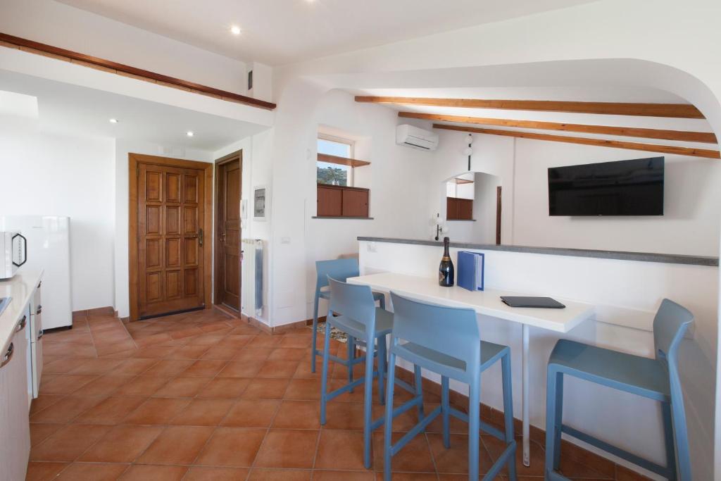 Kuchyň nebo kuchyňský kout v ubytování YourHome - Jolly Pini Apartment