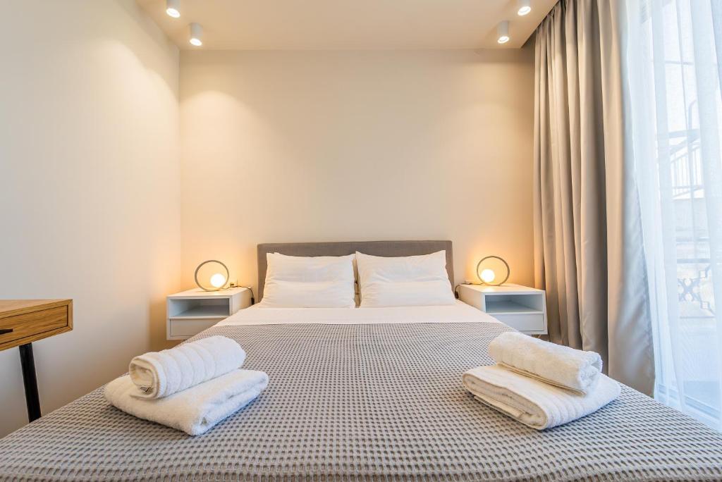 Iridium Old Town Luxury Suites - 5