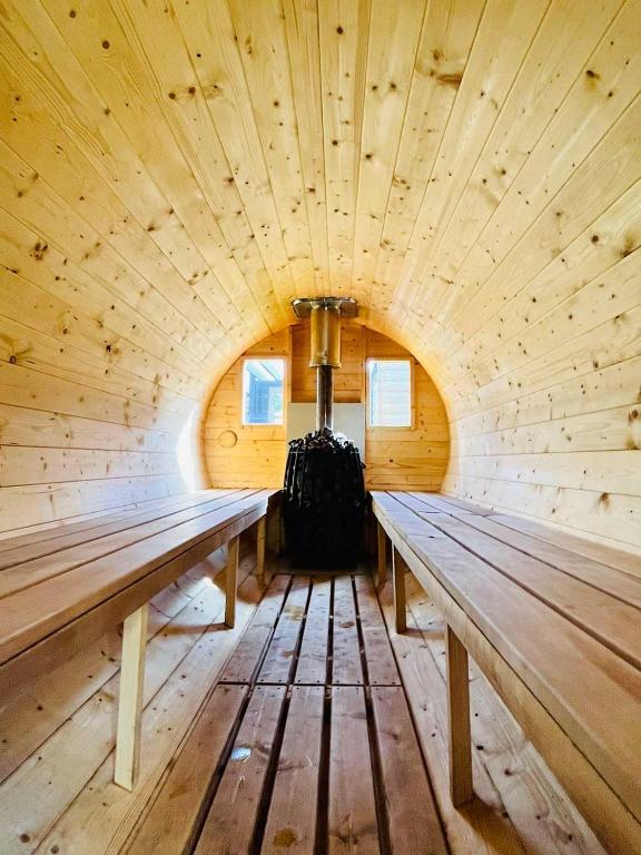 Foto dalla galleria di Greystones Glamping - Tent 2 a Greystones