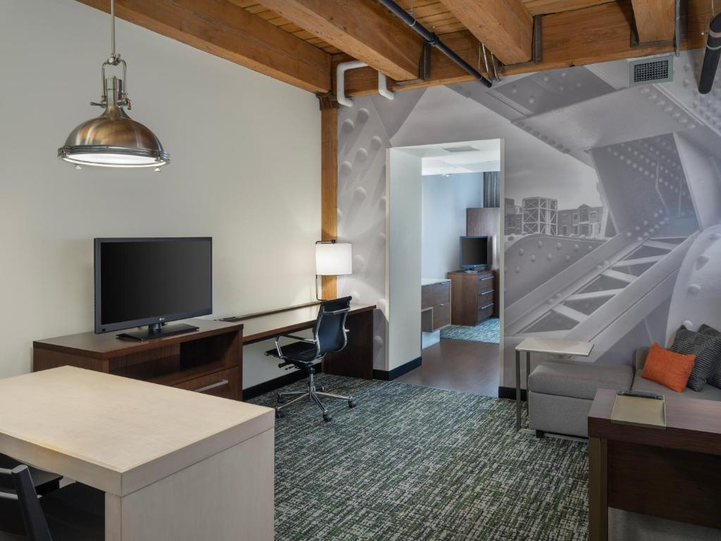 Residence Inn by Marriott Boston Downtown Seaport photo