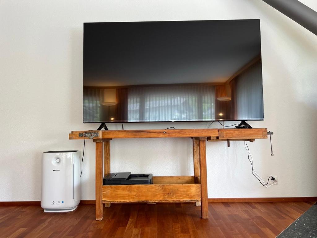 Kuchyň nebo kuchyňský kout v ubytování Gorgeous Apartment In The Heart Of Zweisimmen