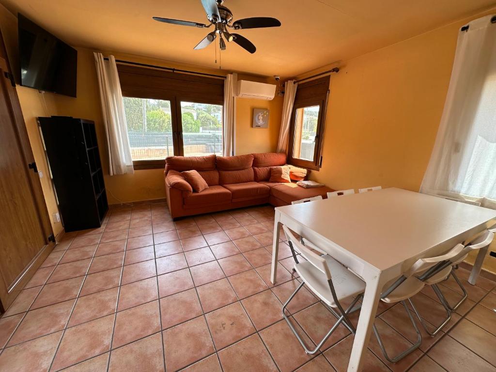 Posezení v ubytování Villa Antic Plankton - Masos de Pals - Free Parking, Beach, Wifi, Holidays
