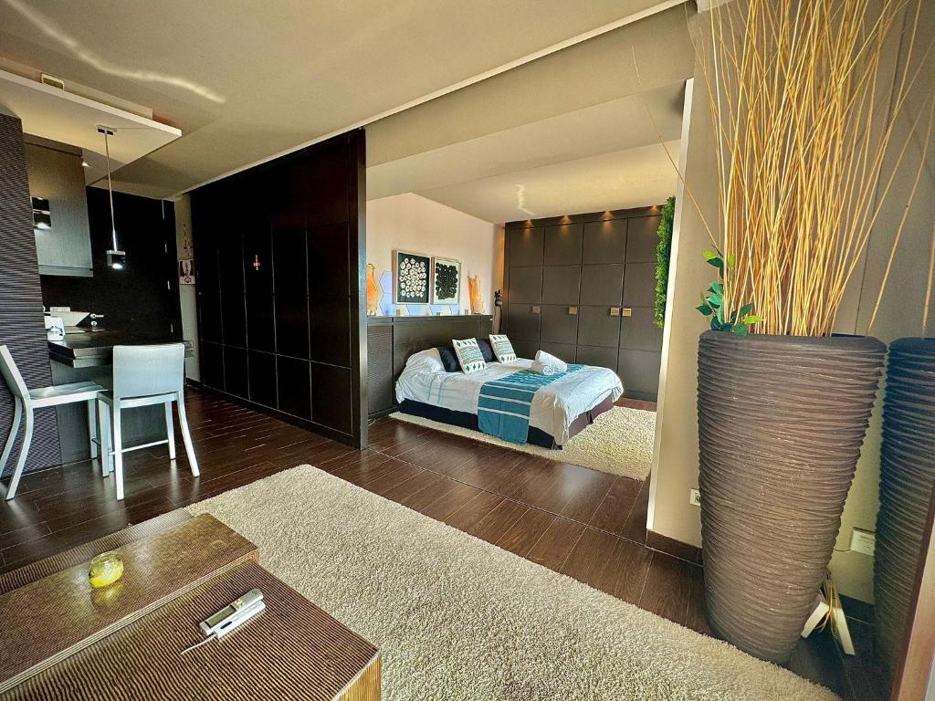 Apartamento con vistas al mar en Nueva Andalucía Marbella