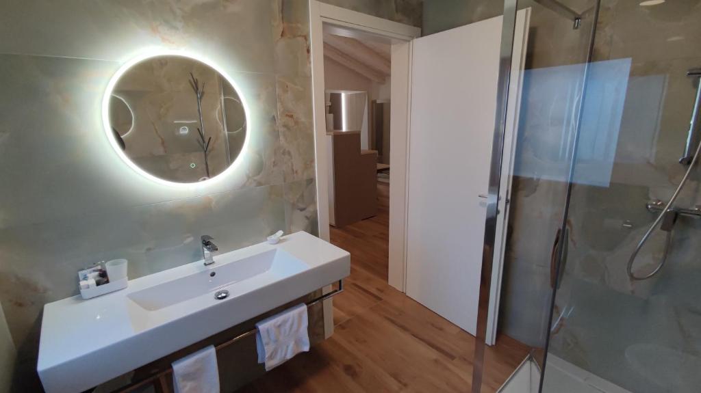 Koupelna v ubytování Agriturismo Cjargnei