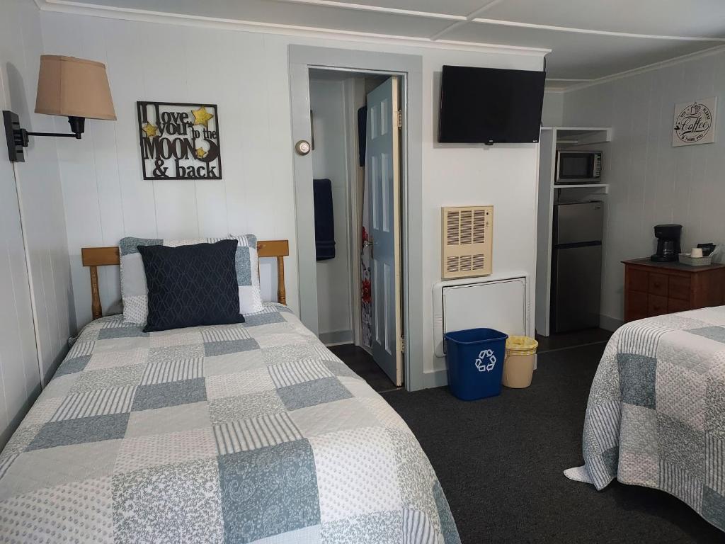 Serenity Motel photo