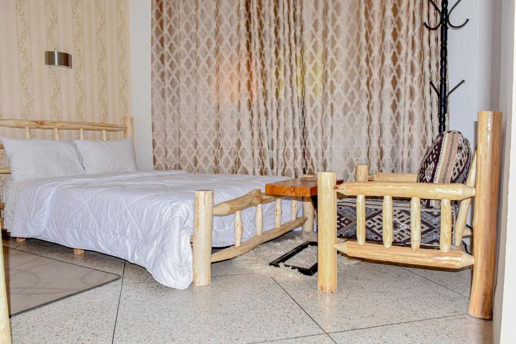 Hotel Safari Week end - Standard Double Or Twin Room